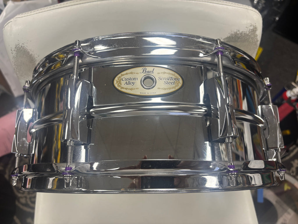 Pearl Sensitone 5.5x14 Snare