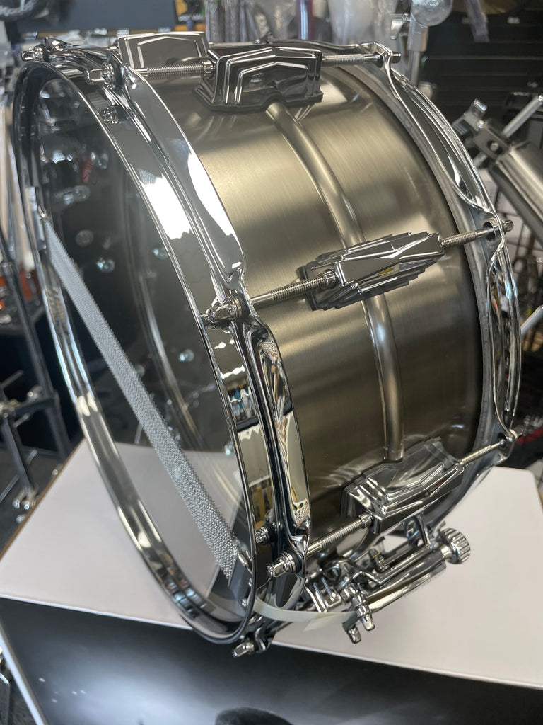 Ludwig  6 1/2x14 Pewter copper snare drum