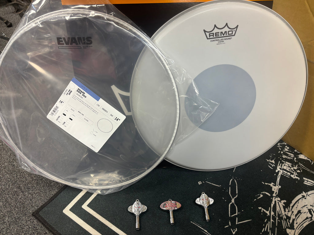 Remo/Evans Combo Snare Pack Top and Bottom free ARTIST drum key