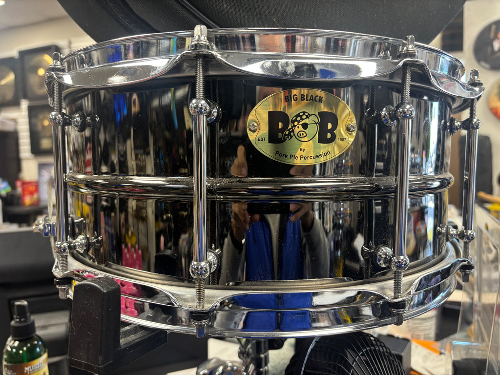 Pork Pie 6 1/2x14 Black nickel/brass snare/bag