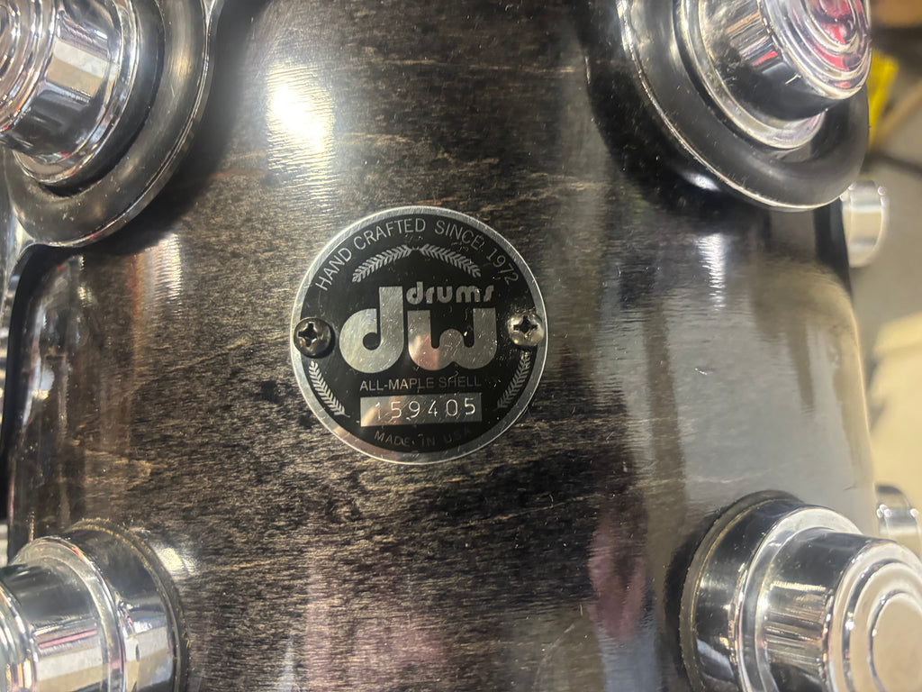 DW 
