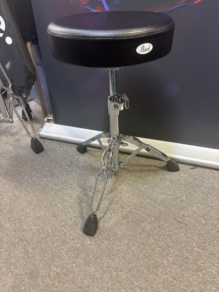 Pearl New D-930 drum throne