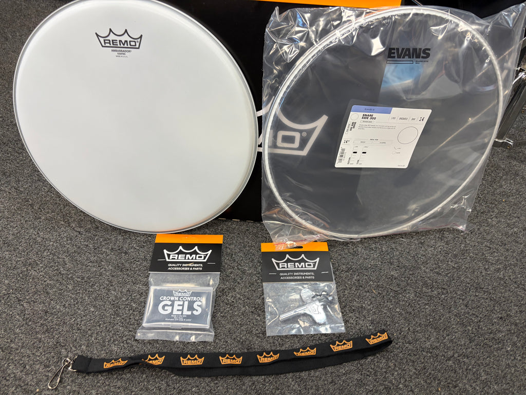 Remo/Evans Combo Snare Pack Top and Bottom free Remo Drum key/dampeners