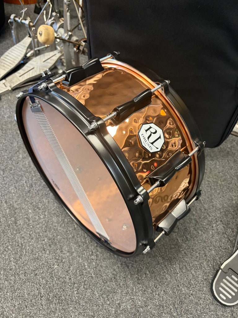 RL DRUMS  6 1/2x14 hammered copper snare NEW