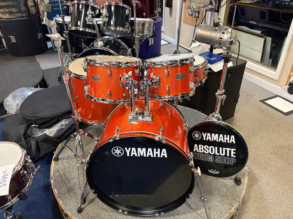 YAMAHA 