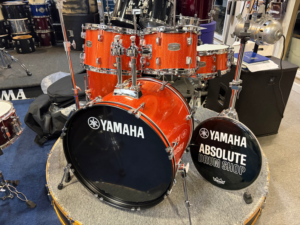 YAMAHA 