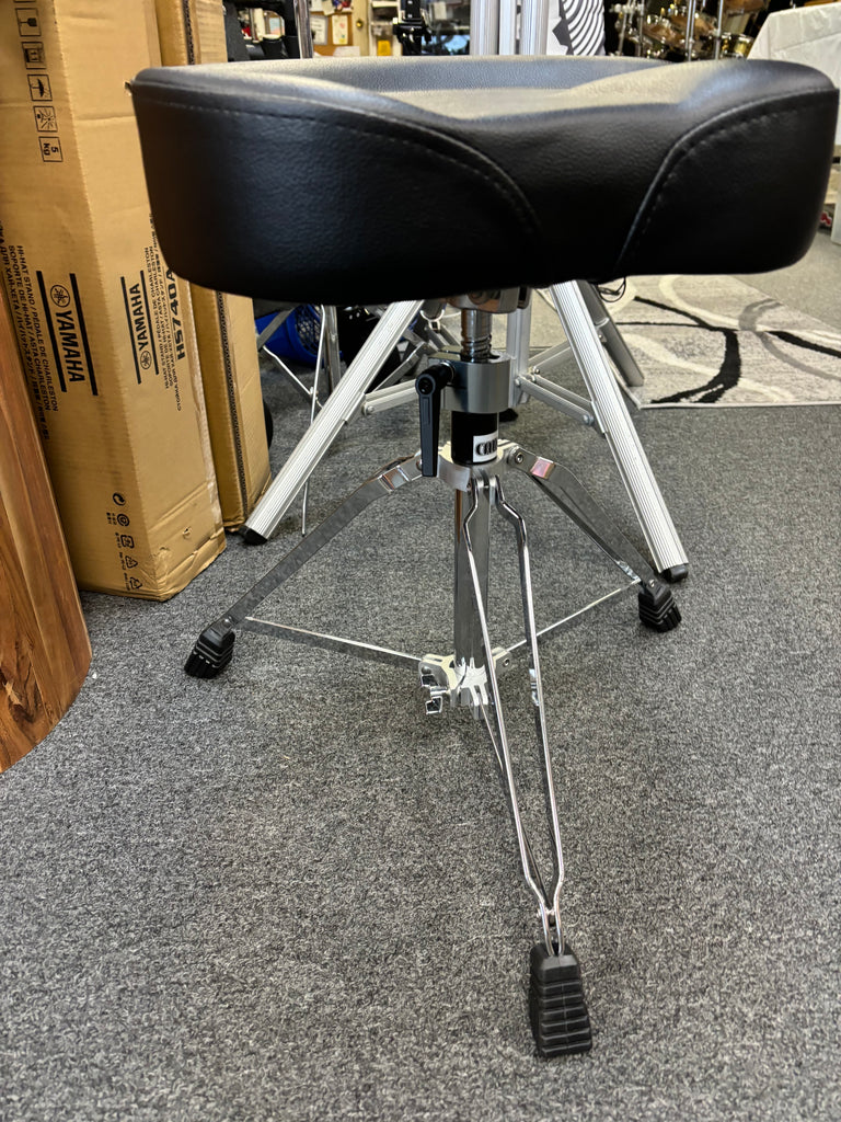 Reliance heavy duty Saddle throne