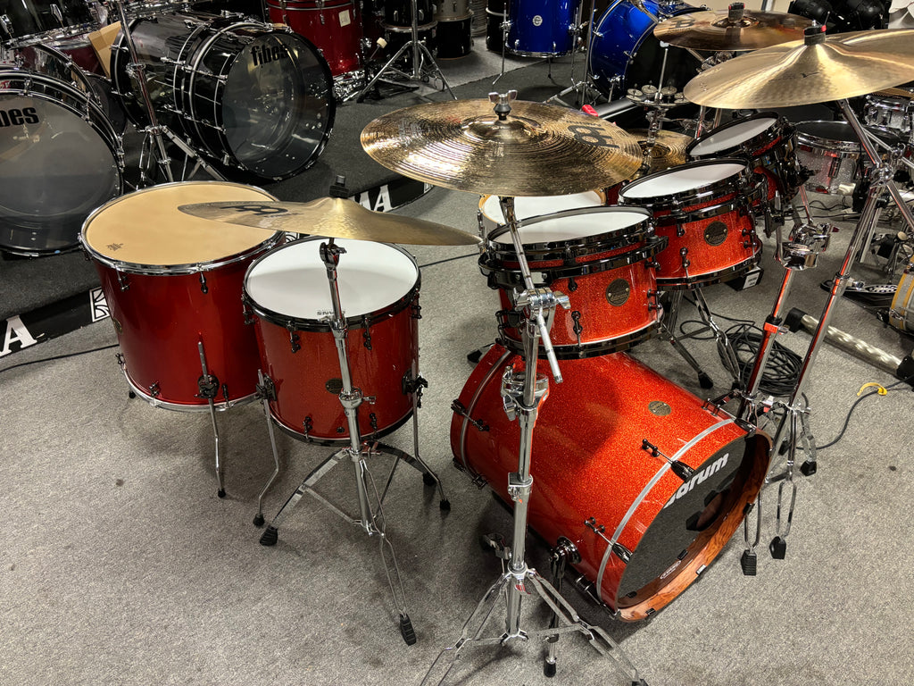 Ddrum Custom Bubinga 8 piece drum set /hd/cymbals