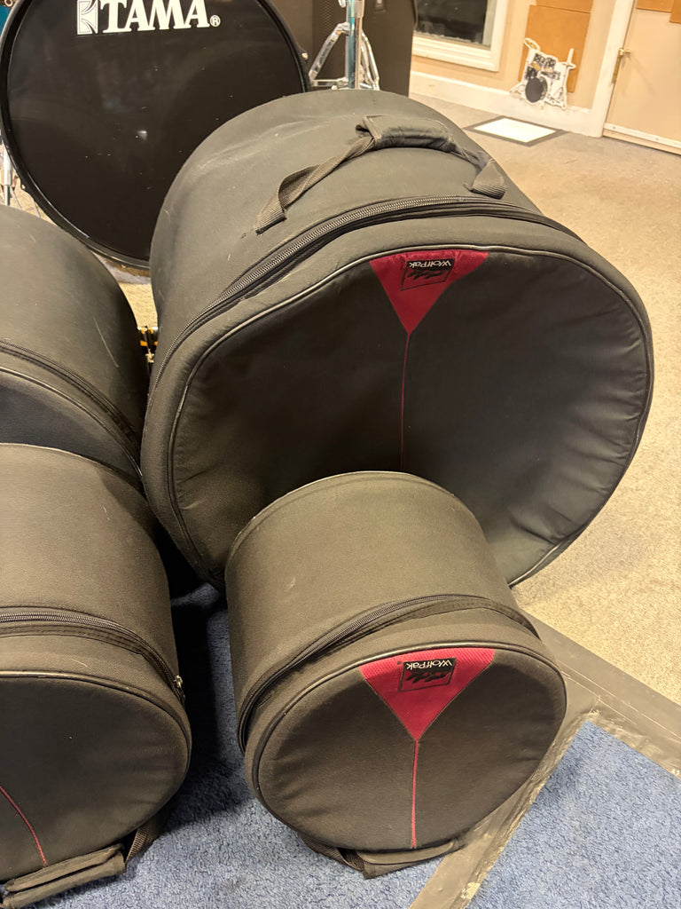 Wolfpak set of 4 cases (preowned)