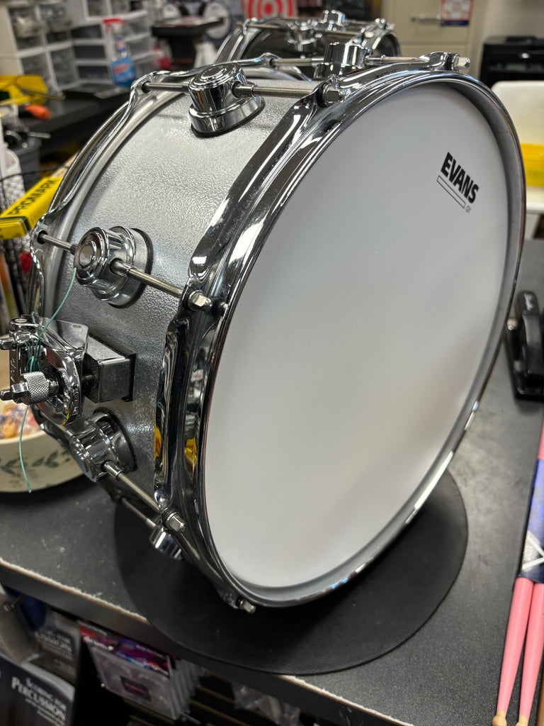 DW 6 1/2x14 3mm Rolled Aluminum snare drum (pre owned)
