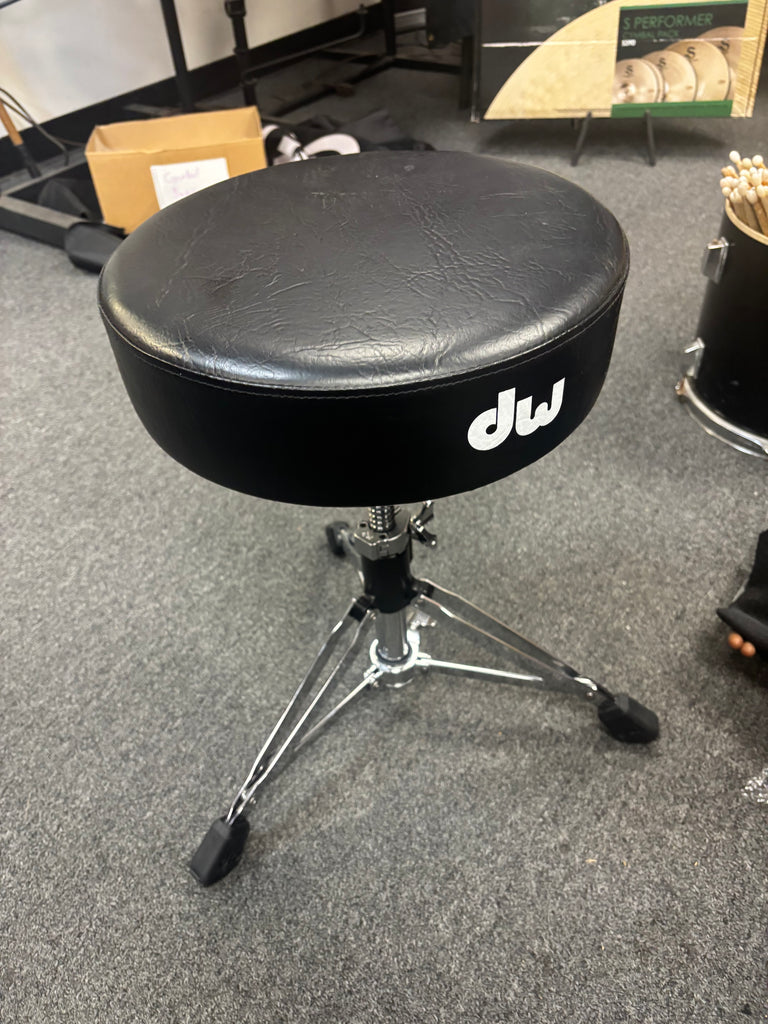 DW demo 9500 drum throne