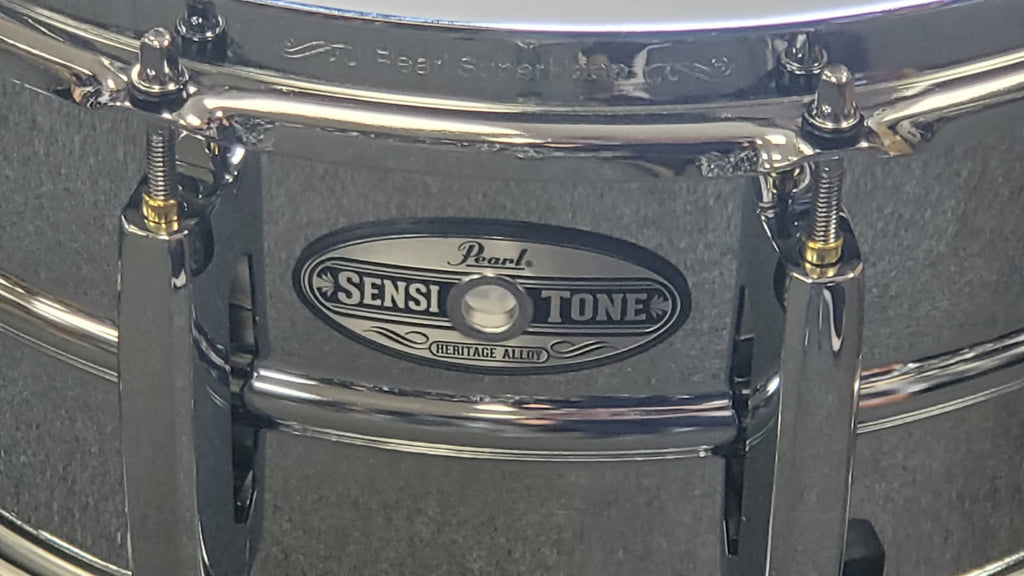 Pearl 6 1/2x14 Sensitone snare drum NEW