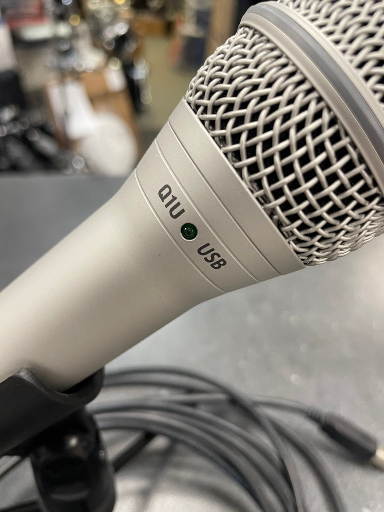 Samson new Demo Q1U pod cast mike/cable/std