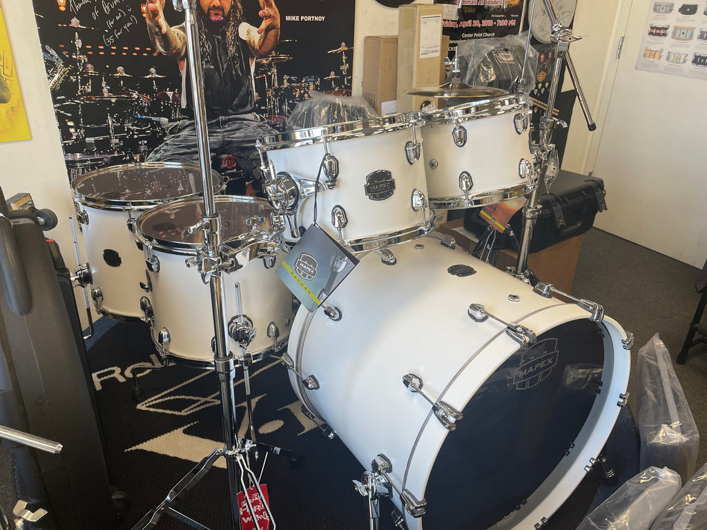 Mapex Saturn 6 piece satin white drum set hardware