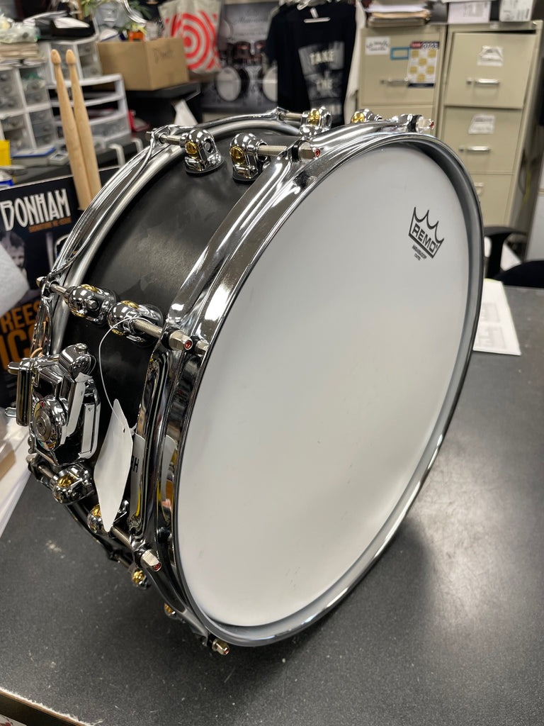 Pearl Hybrid Exotic