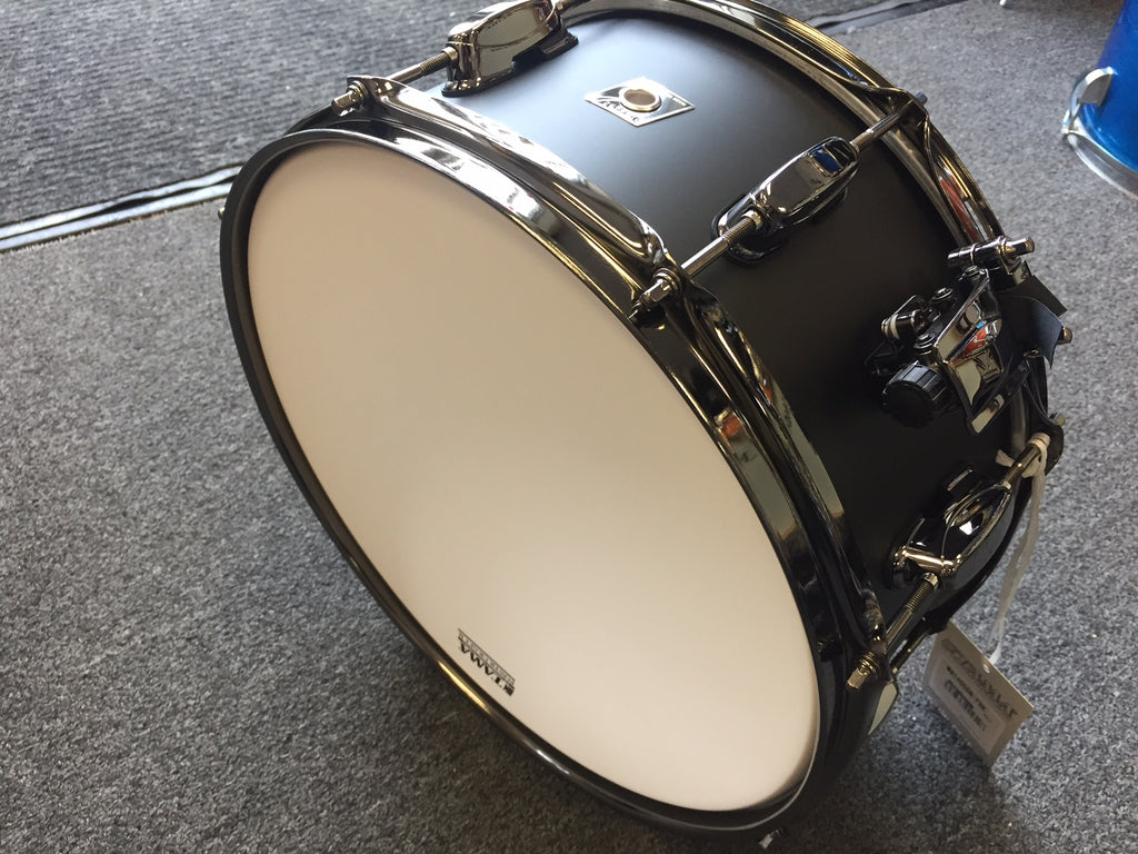 Tama 6 1/2x14 Maple Snare in Black Satin Finish.
