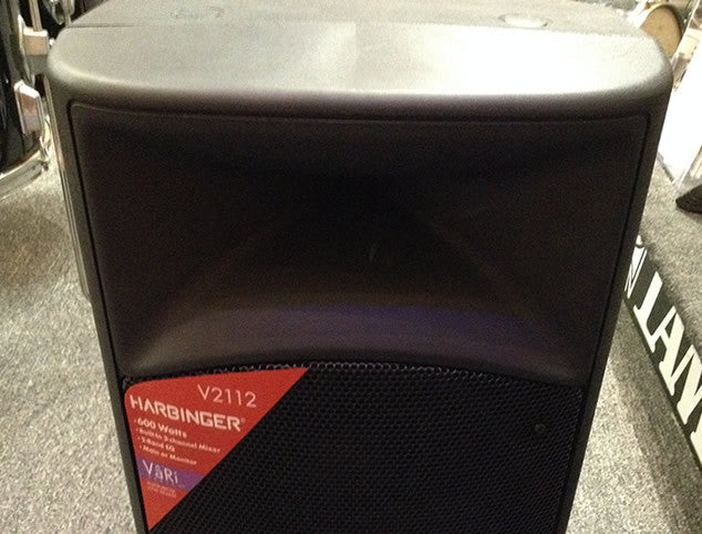 Harbinger Powered 2-Way 600 Watt Speaker