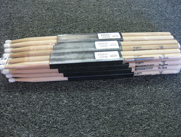 LIDC / Vic Firth 12 Pair Sticks